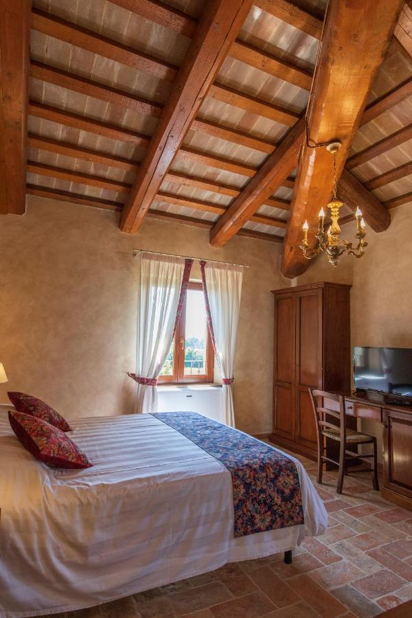 Locanda Di Montegiove Fano Exteriör bild